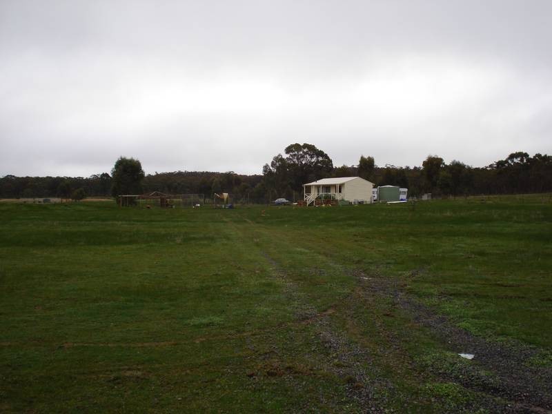 4 WAANYARRA ROAD, Waanyarra VIC 3551