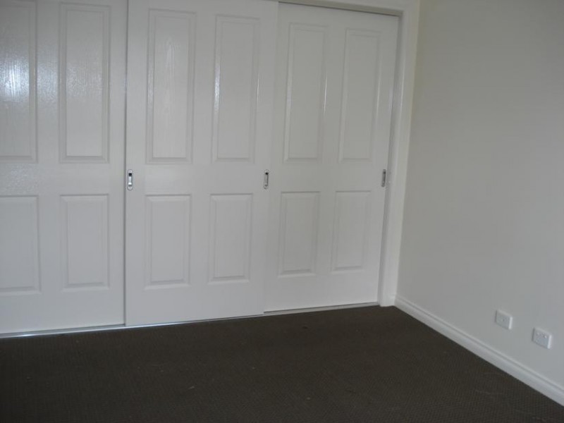 8 SYDNEY AVENUE, Maryborough VIC 3465