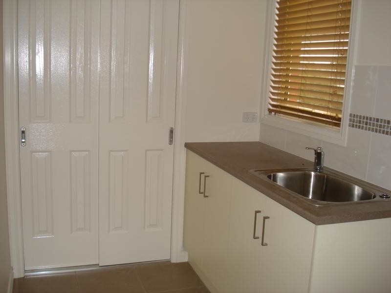 8 SYDNEY AVENUE, Maryborough VIC 3465