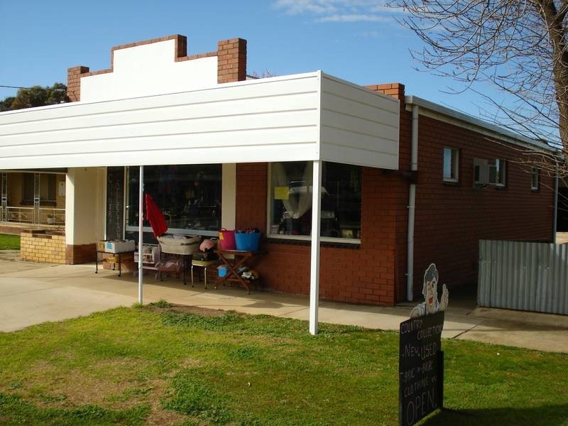 28 GREEN STREET, Carisbrook VIC 3464
