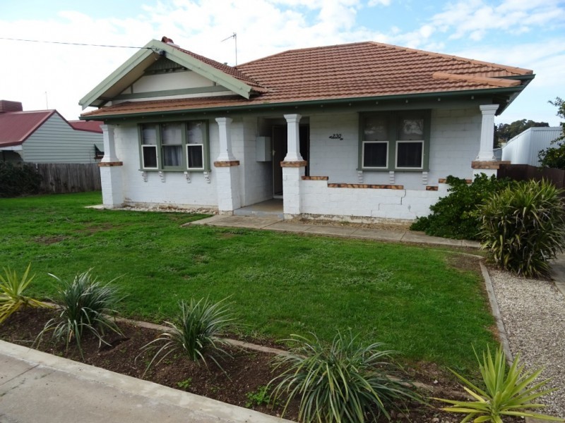 230 Gladstone, Maryborough VIC 3465