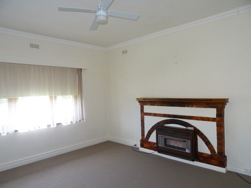 230 Gladstone, Maryborough VIC 3465