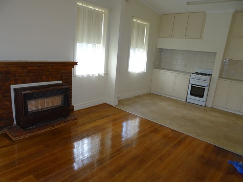 230 Gladstone, Maryborough VIC 3465