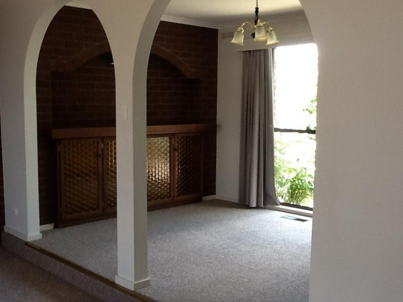 27 Pekin Road, Maryborough VIC 3465