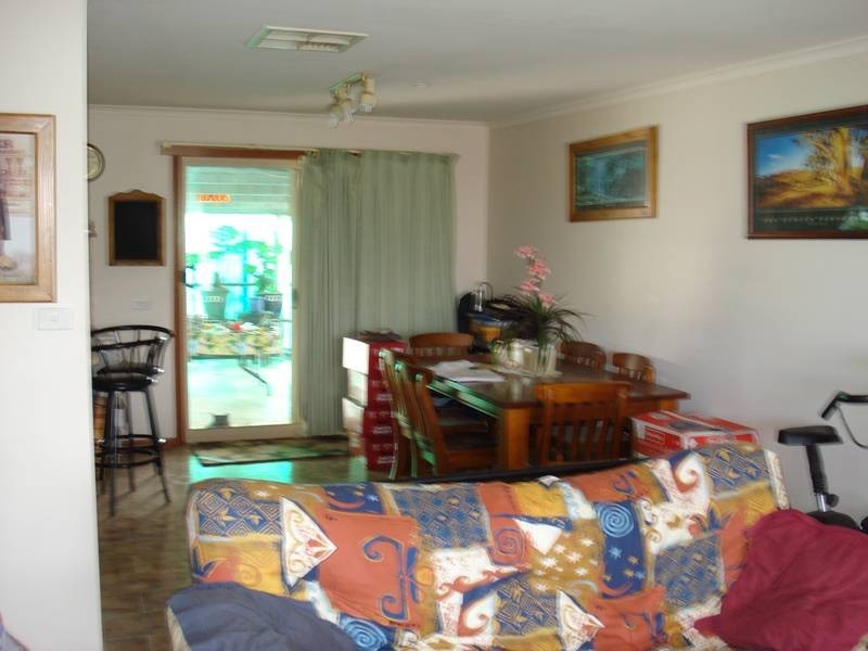 19 ALBERT STREET, Carisbrook VIC 3464