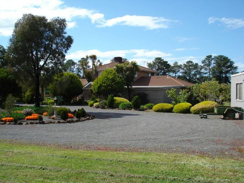 5 BARINGHUP ROAD, Carisbrook VIC 3464