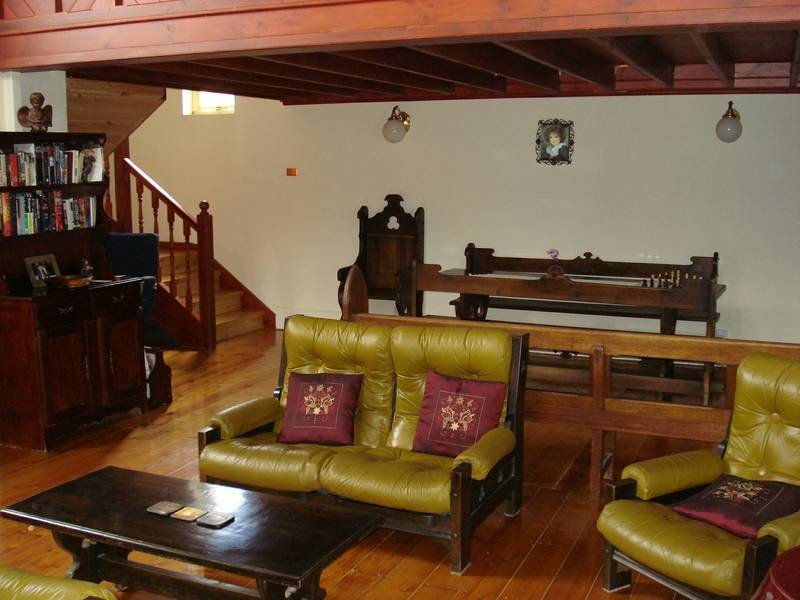 16 McNEIL STREET, Carisbrook VIC 3464