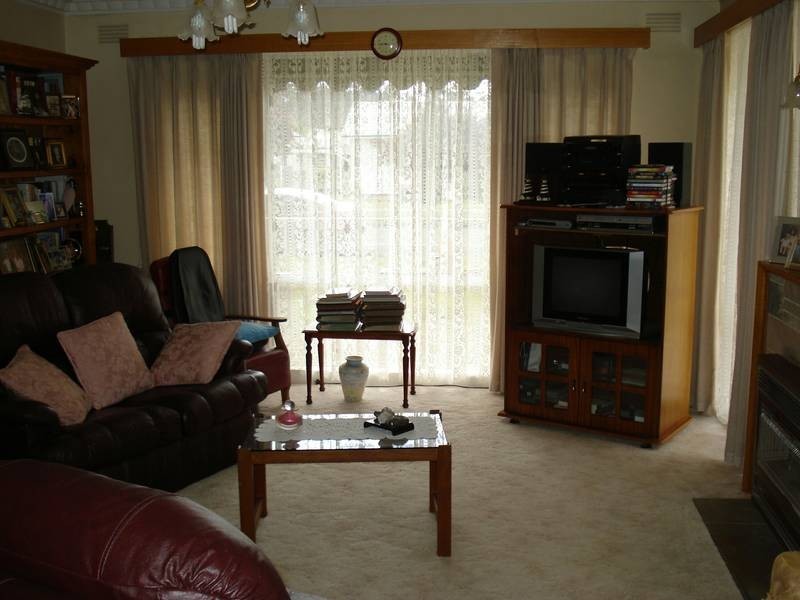 96 PARK ROAD, Maryborough VIC 3465