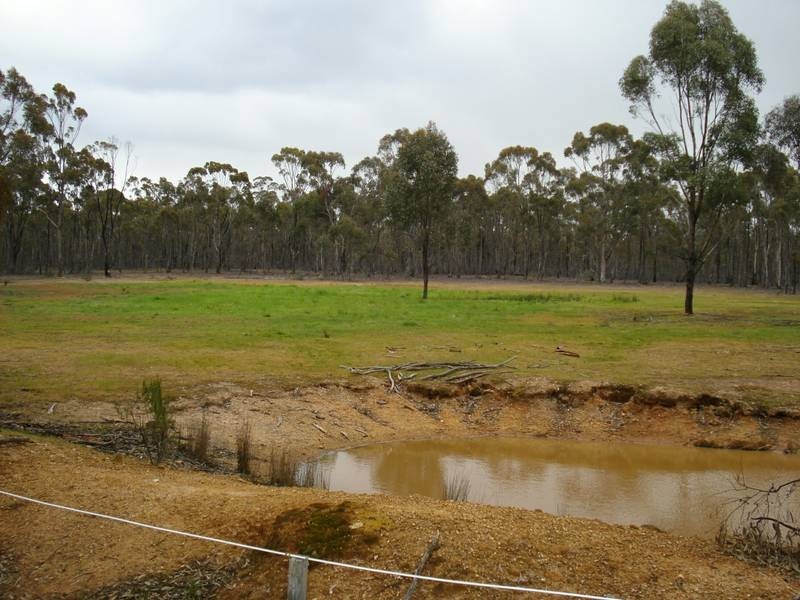 127 WATTLE TREK, Maryborough VIC 3465