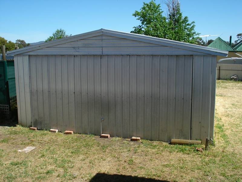 2 HARDY STREET, Dunolly VIC 3472