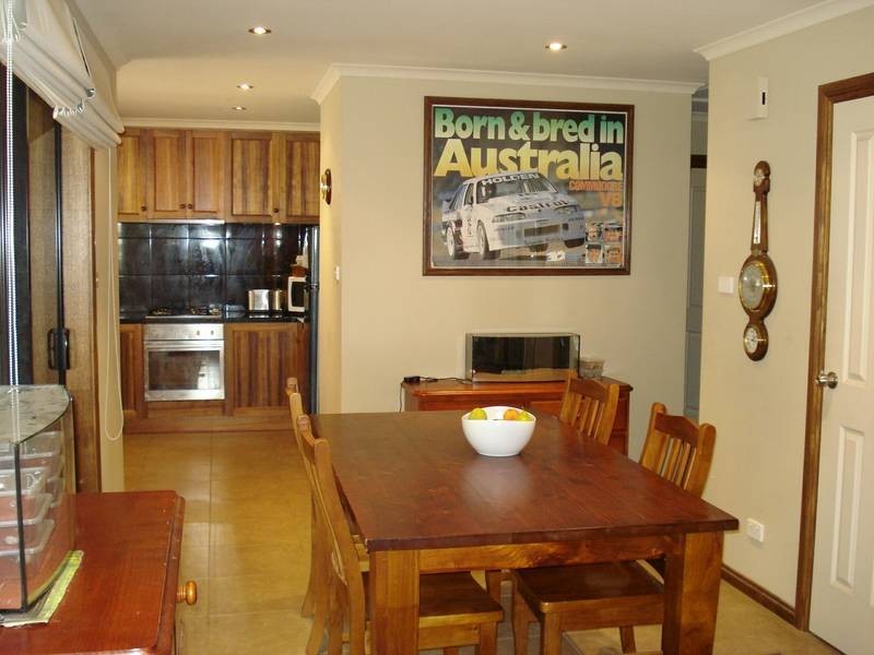 2/192 GLADSTONE STREET, Maryborough VIC 3465