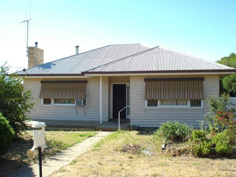 258 GLADSTONE STREET, Maryborough VIC 3465