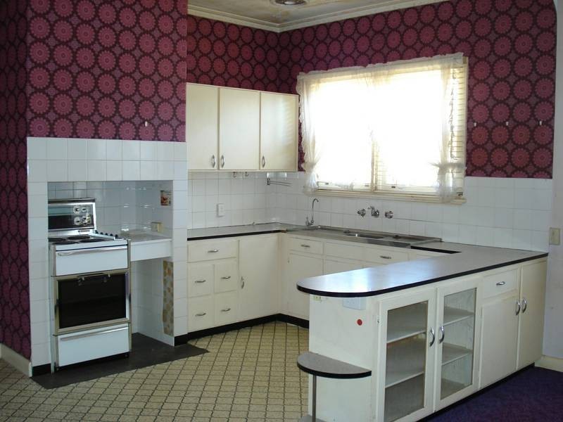 3 ELGIN ROAD, Maryborough VIC 3465