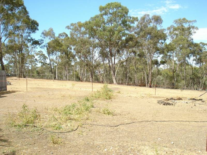 60 MENZIES DRIVE, Daisy Hill VIC 3465