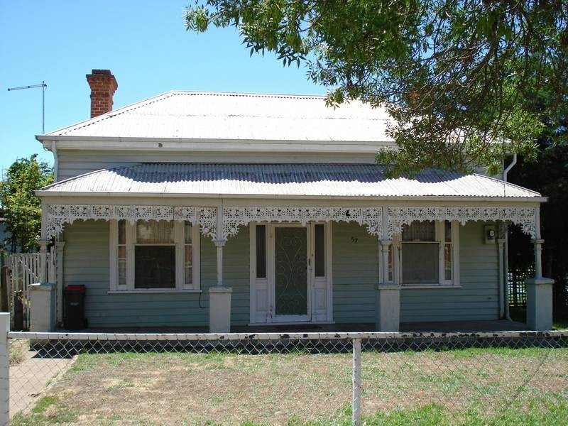 57 BURKE STREET, Maryborough VIC 3465