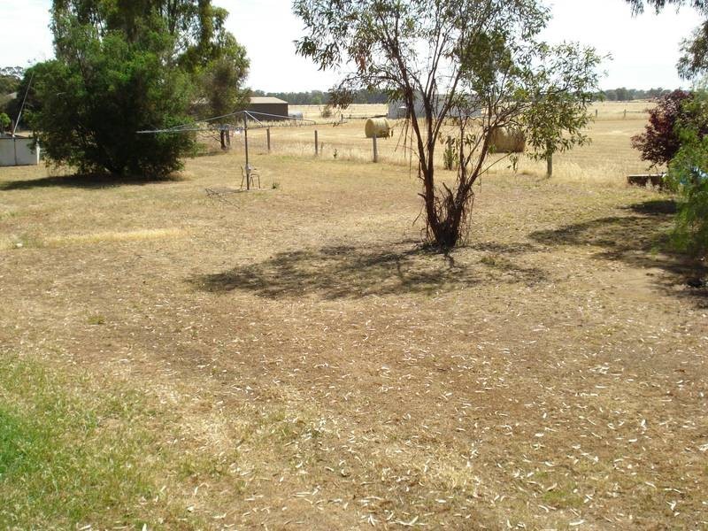 308 Old Eddington Road, Bet Bet VIC 3472