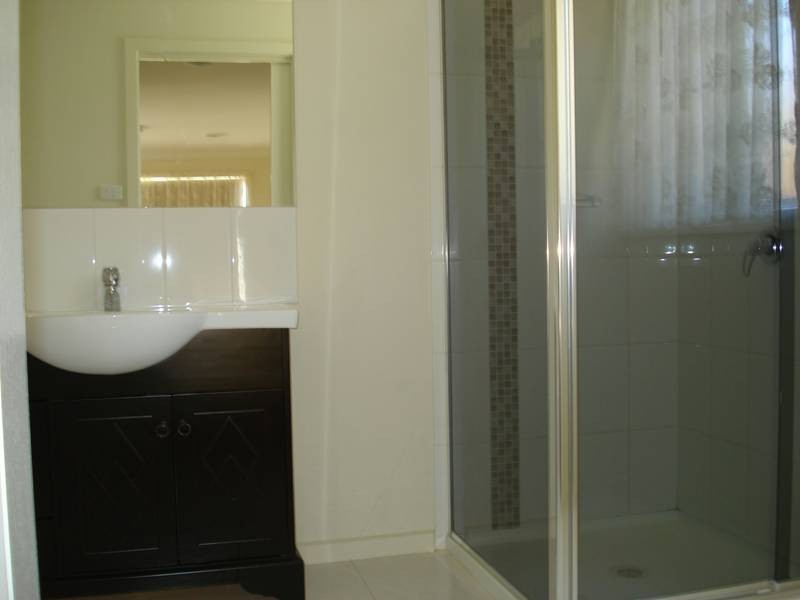 17 SMITH STREET, Carisbrook VIC 3464