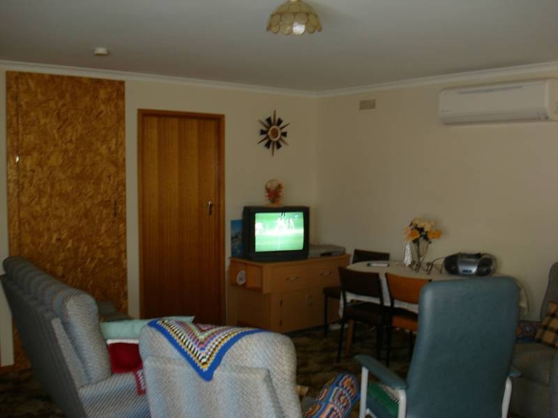 322 GLADSTONE STREET, Maryborough VIC 3465