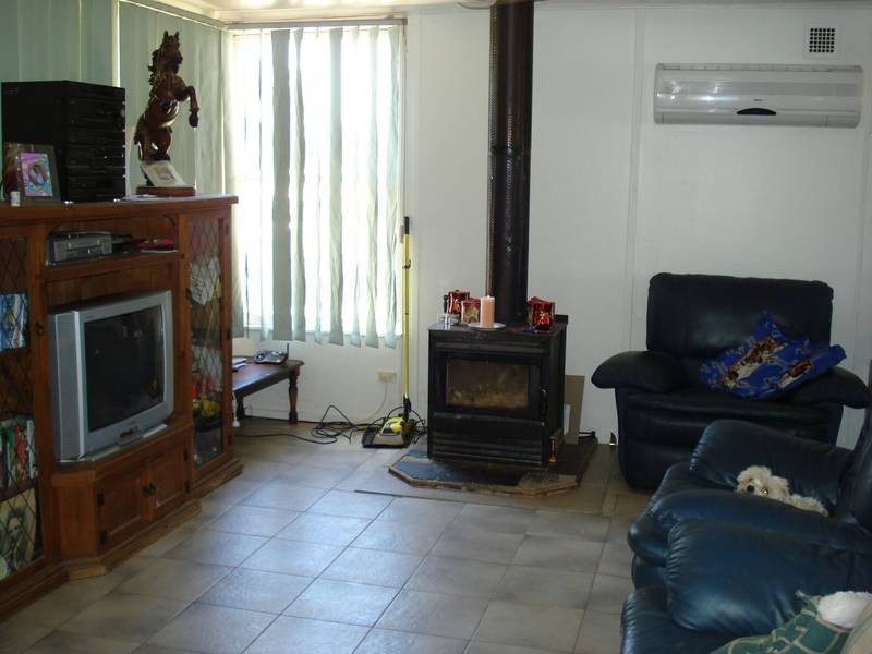 86 LEES ROAD, Bet Bet VIC 3472