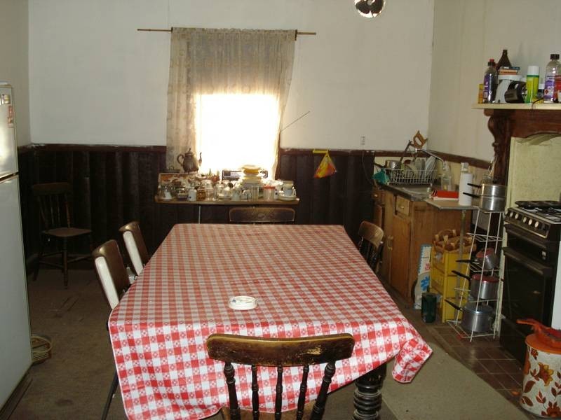 6 TAYLOR STREET, Maryborough VIC 3465