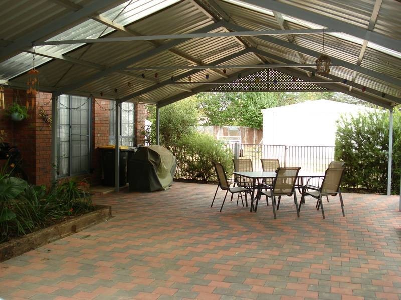 35 BUCKNALL STREET, Carisbrook VIC 3464