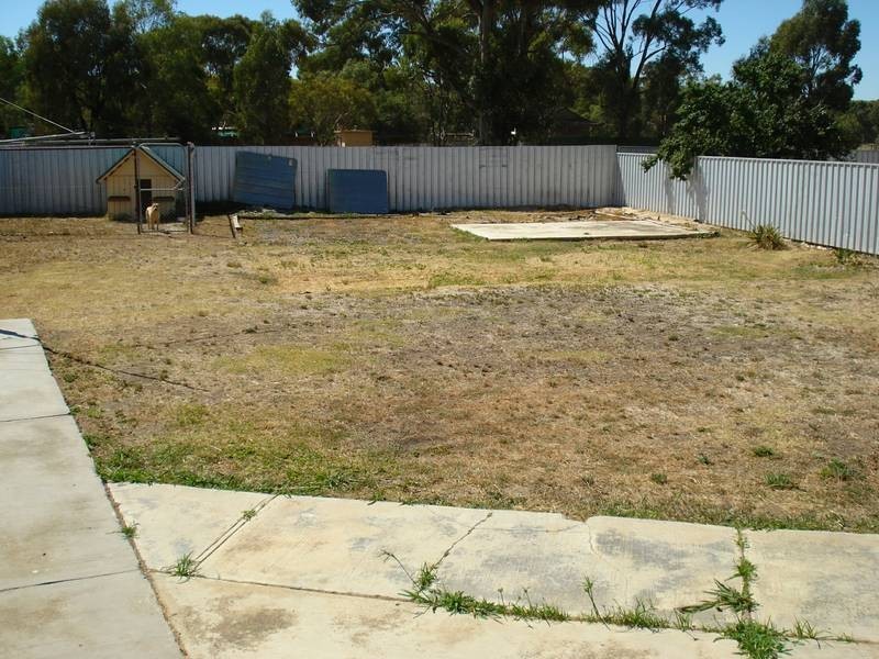 204 PARK ROAD, Maryborough VIC 3465