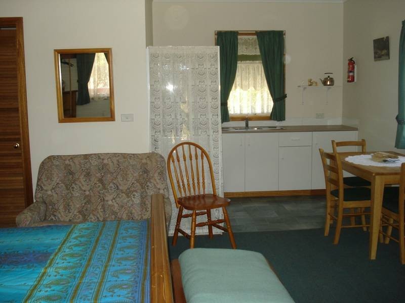 237 High Street, Avoca VIC 3467