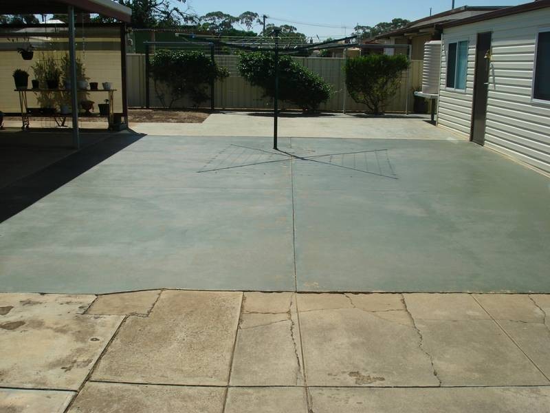 35 DUNDAS ROAD, Maryborough VIC 3465