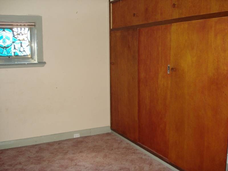 2 TAYLOR STREET, Maryborough VIC 3465