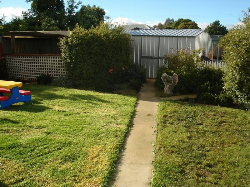 112 LOCH STREET, Maryborough VIC 3465