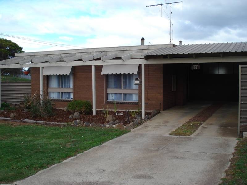 14 BURNS STREET, Maryborough VIC 3465
