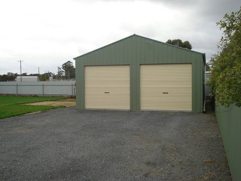 34 HOMEBUSH ROAD, Avoca VIC 3467