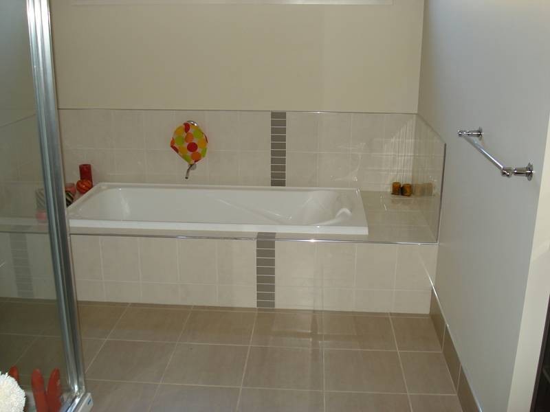 8 GARDINER COURT, Maryborough VIC 3465