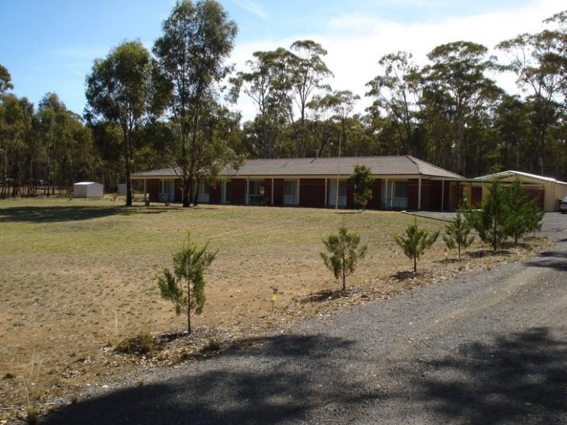 33 Menzies Drive, DAISY HILL, Maryborough VIC 3465