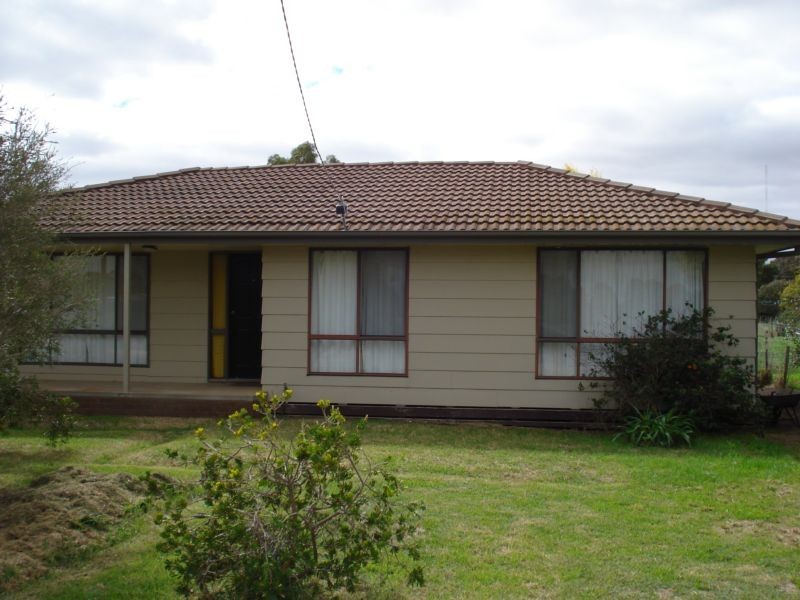 6 ANNERSLY STREET, Carisbrook VIC 3464