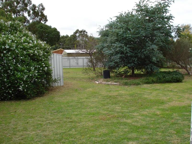 6 ANNERSLY STREET, Carisbrook VIC 3464