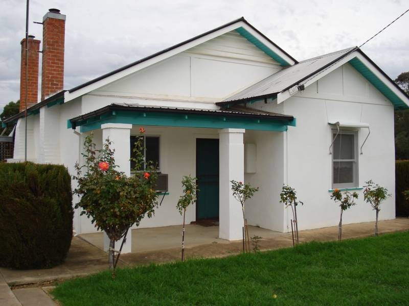 187 BROADWAY, Dunolly VIC 3472