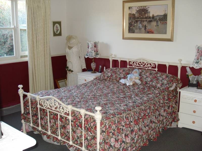 67 RAGLAN STREET, Maryborough VIC 3465