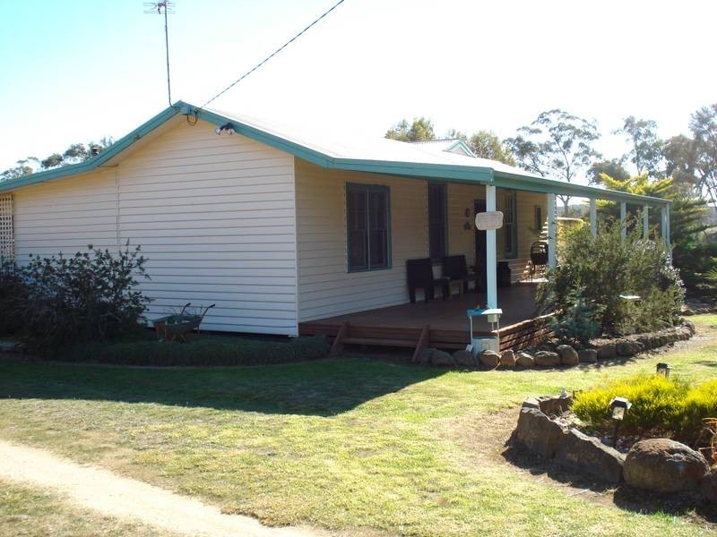 223 TARNAGULLA- EDDINGTON ROAD, Waanyarra VIC 3551