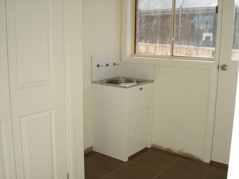 1/209A Gladstone Street, Maryborough VIC 3465