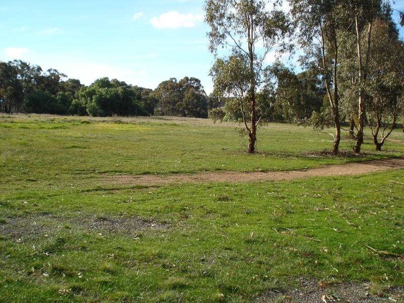 CORNER DENYER & LOGAN ROAD, Bowenvale VIC 3465