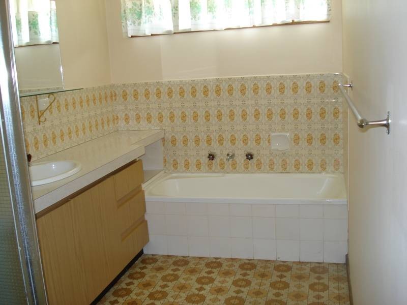 3/27 VICTORIA STREET, Maryborough VIC 3465