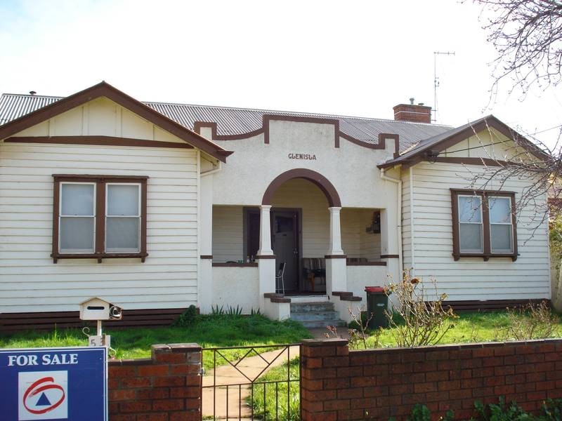 53 RAGLAN STREET, Maryborough VIC 3465