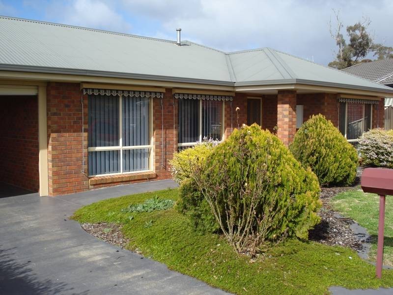 11 Rowles Drive, Maryborough VIC 3465