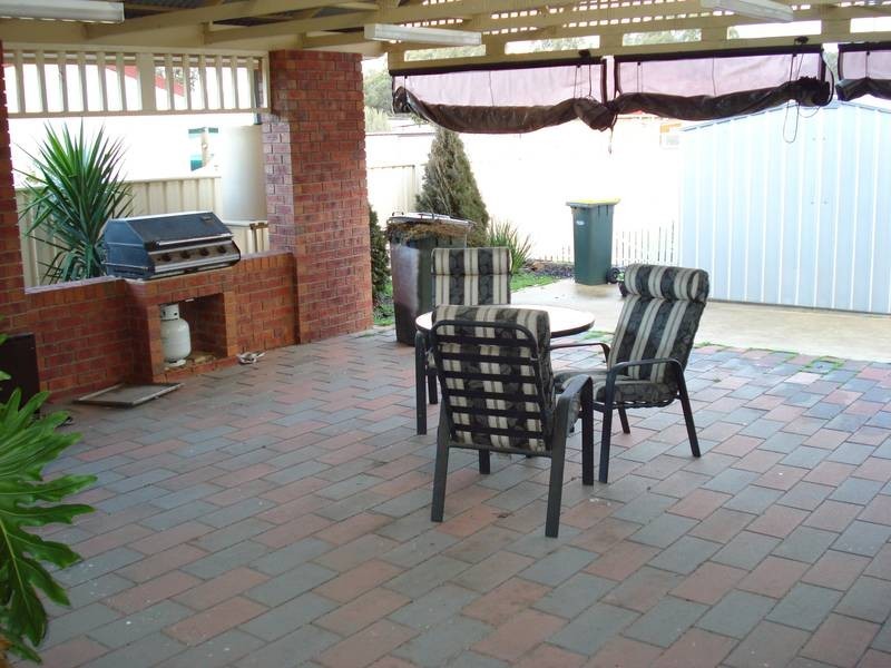 11 Rowles Drive, Maryborough VIC 3465