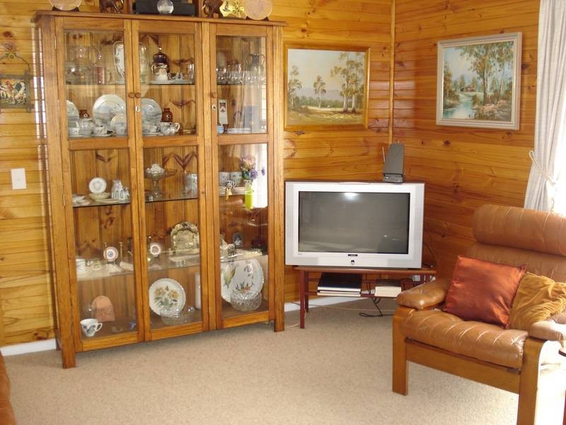 54 MIDDLE ROAD, Bromley VIC 3472