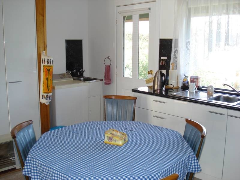 54 MIDDLE ROAD, Bromley VIC 3472