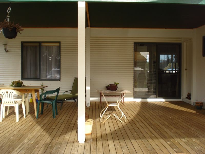 54 MIDDLE ROAD, Bromley VIC 3472