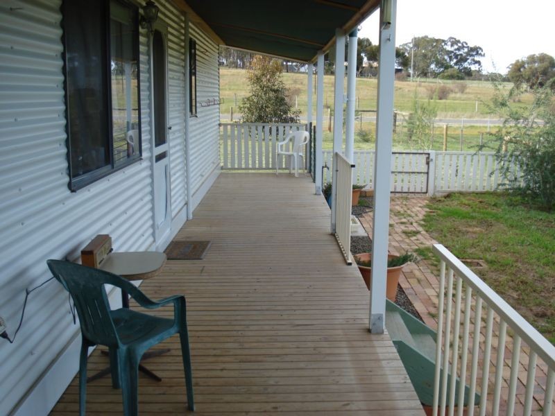 54 MIDDLE ROAD, Bromley VIC 3472