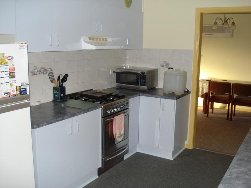 22 HALLS STREET, Carisbrook VIC 3464